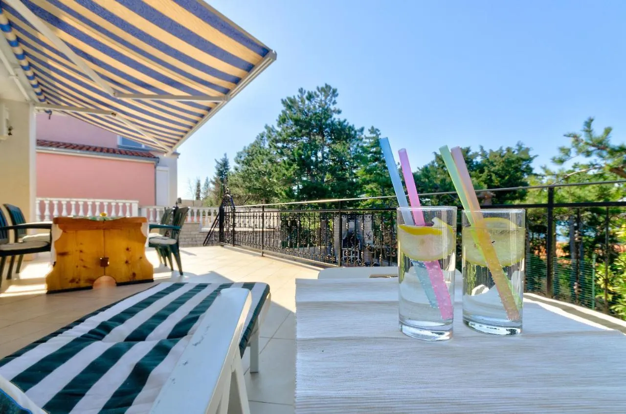 Aparthotel Seaside Guesthouse By Jr City Apartments Jadranovo Chorvatsko